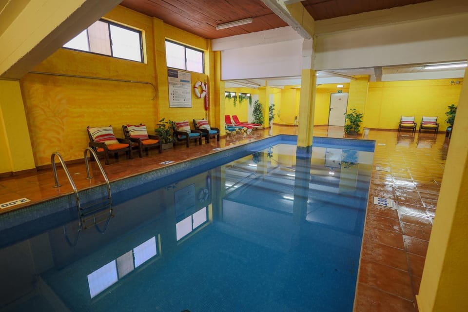 Swimming pool, Swimming pool
