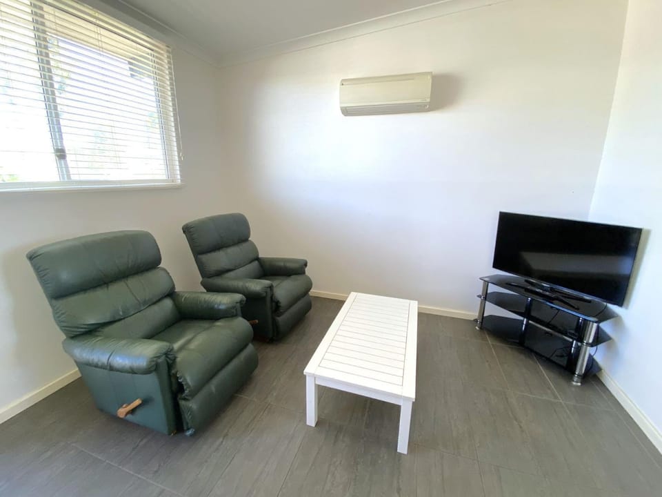 Getaway Villas Unit 381 House in Exmouth