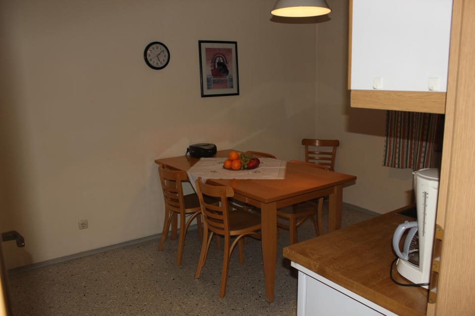 Ferienwohnungen Goldbach 2. Stock Apartment in Regensburg