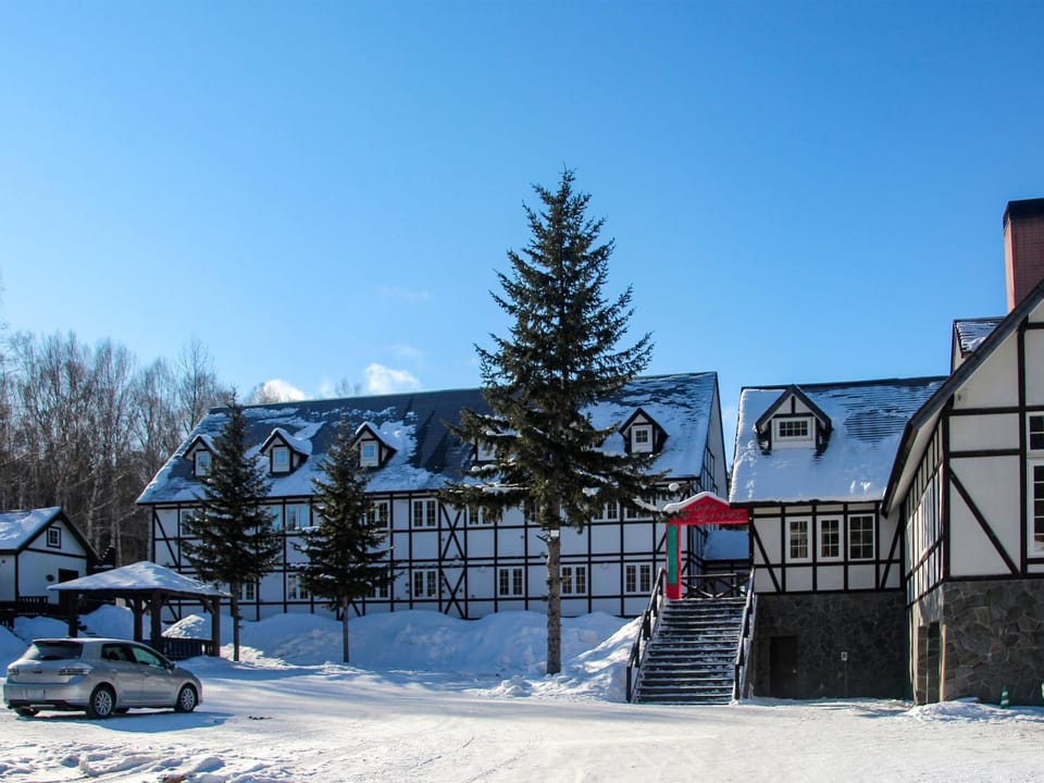 Property building, Winter