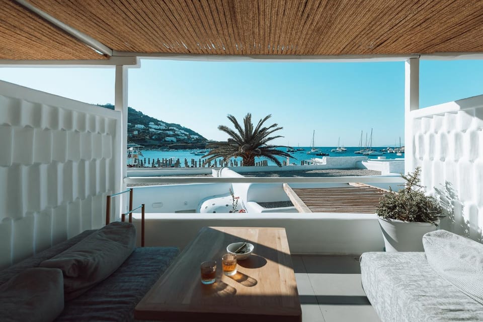 View (from property/room), Sea view, concierge, room service