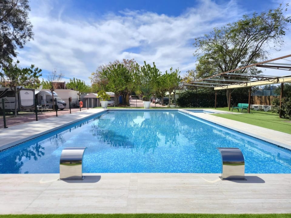 Spring, Day, Pool view, Swimming pool, sunbed
