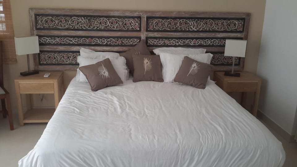 Bed, Bedroom, cot