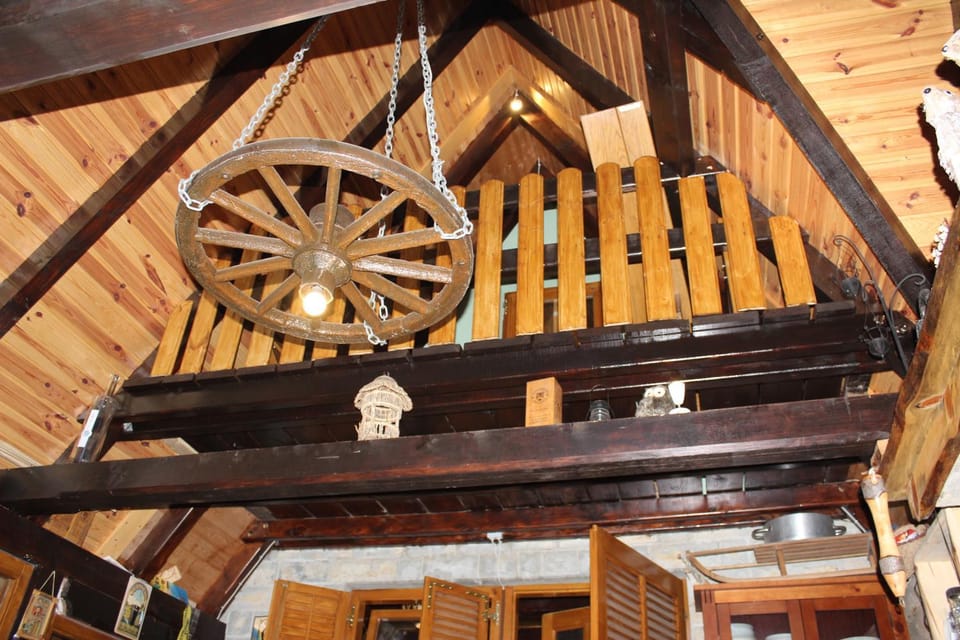Villa Bodulica - Secluded Mountain Retreat and gateway to Plitvice Lakes Chalet in Lika-Senj County