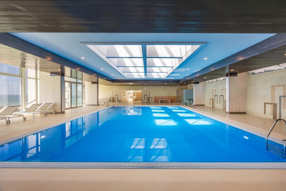 Pool view, Swimming pool