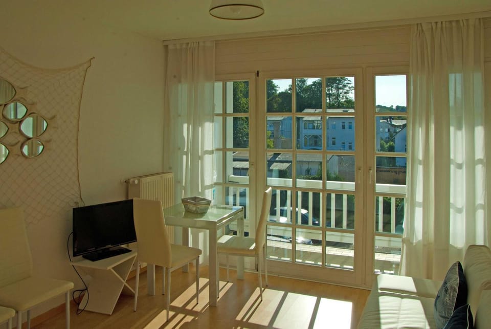 Dining area, hair dresser