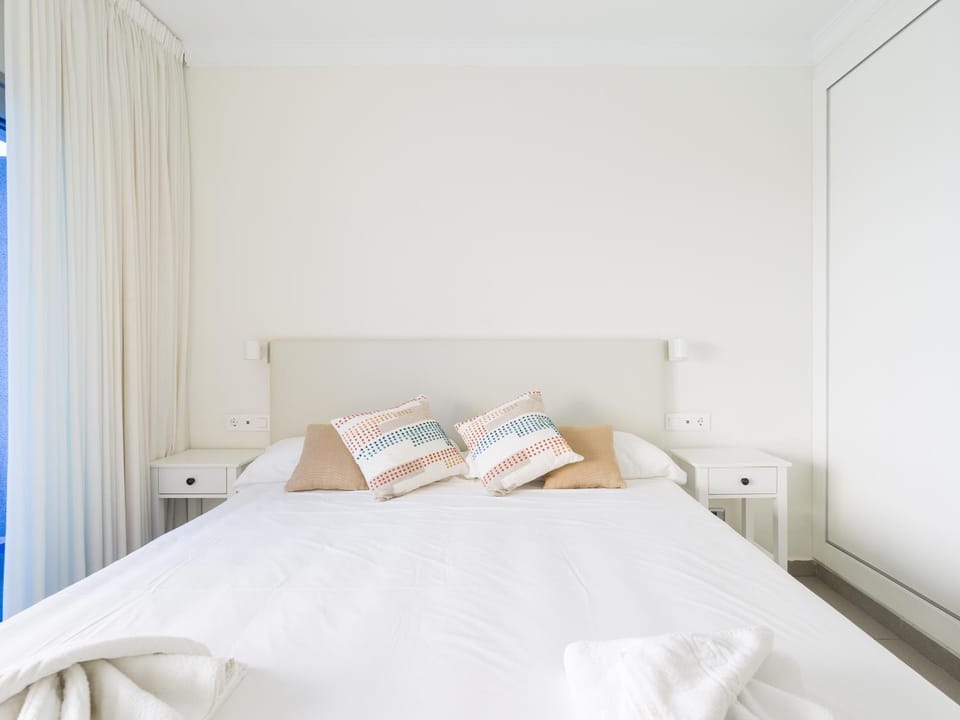 Mogan Beachfront | CarmitAtHome Apartment in Lomo Quiebre