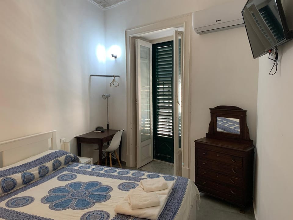 FraLePorte Bed and Breakfast in Palermo