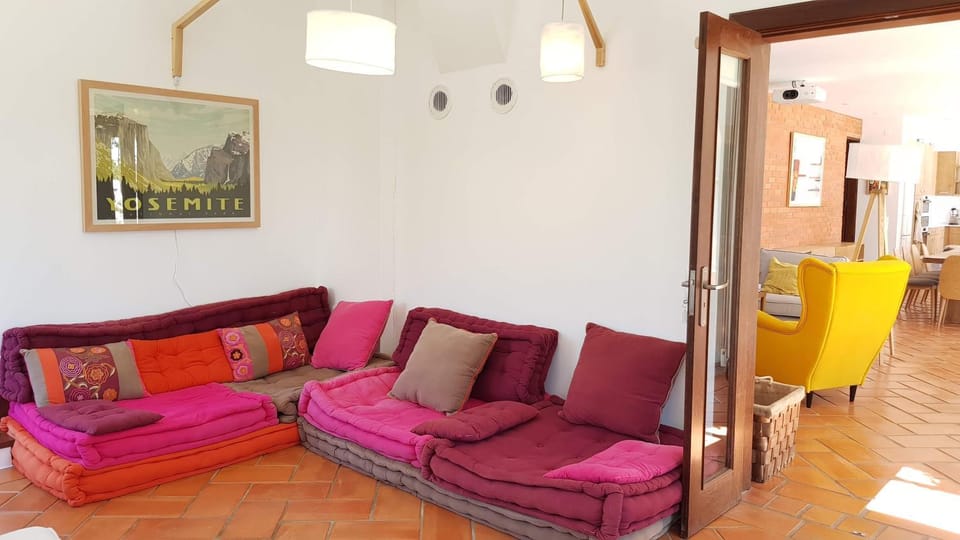 Villa Sequoia - Beach and Lake Private Holidays House in Setúbal, Portugal