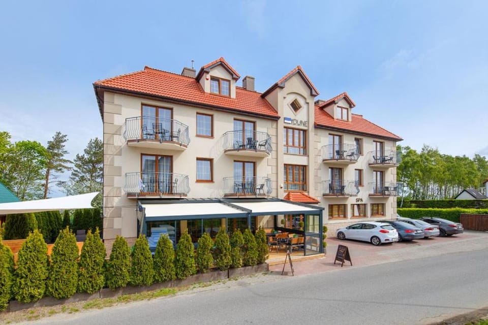 Property building, Street view