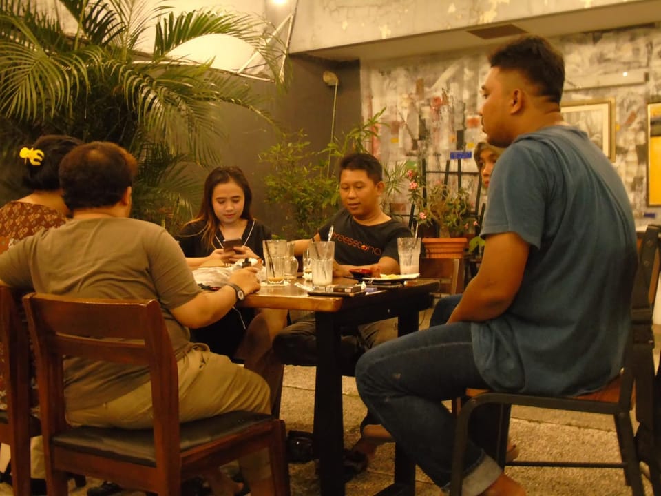 Restaurant/places to eat