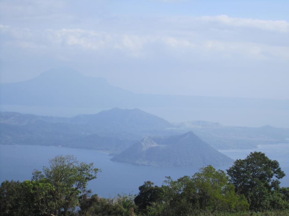 Lake view, Landmark view, Mountain view, Sea view