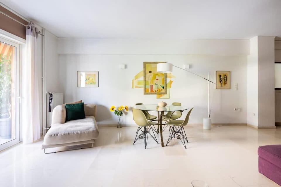 Athenian Riviera Beach Apartment Apartment in Alimos