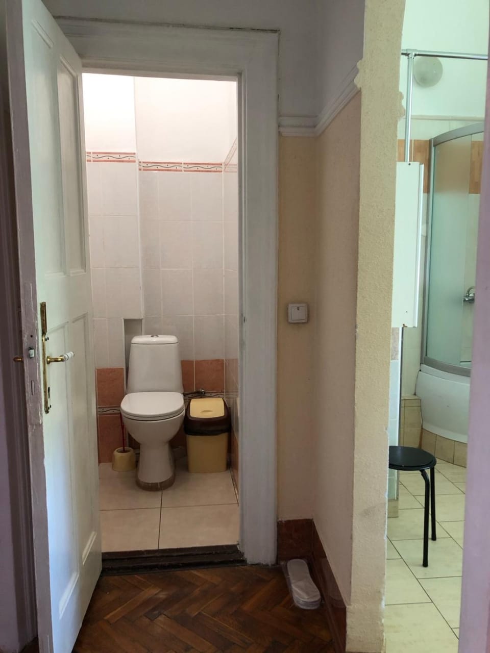Toilet