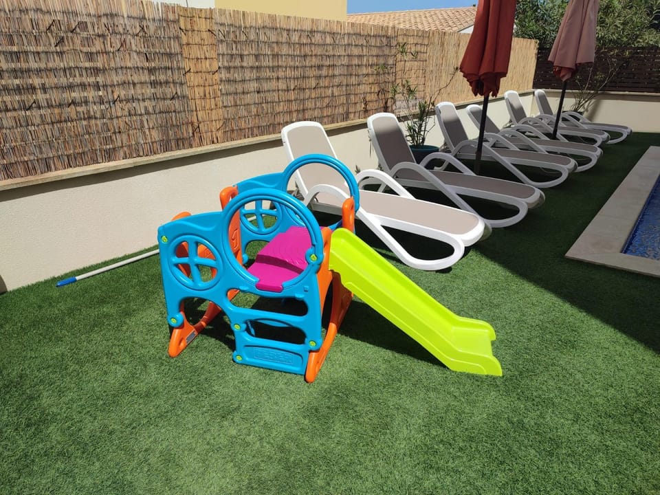 Kids's club
