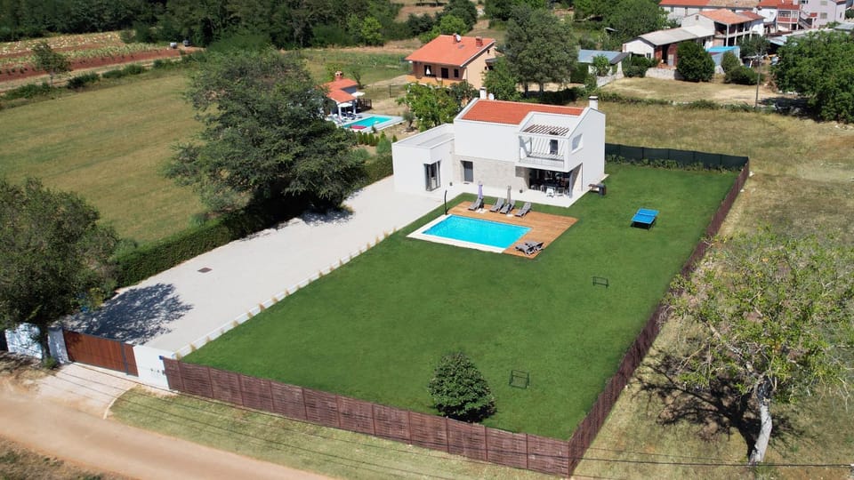 Bird's eye view, Garden, Swimming pool