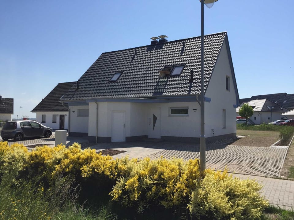 Property building, Facade/entrance