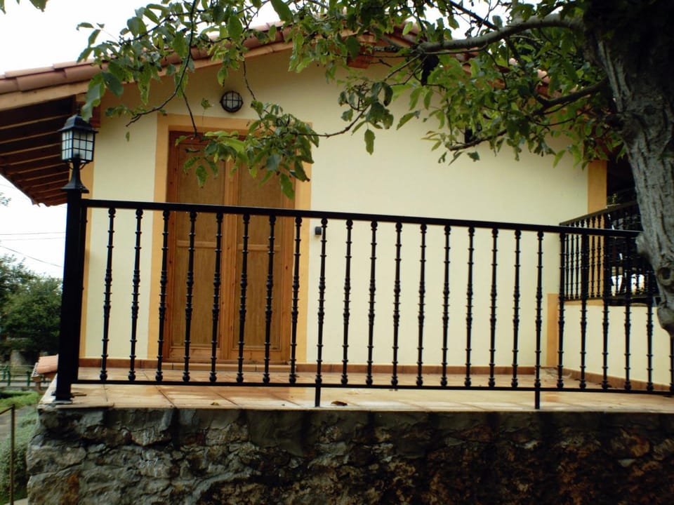 Casa para vacaciones junto al Parque de la Naturaleza de Cabarceno House in Cantabria