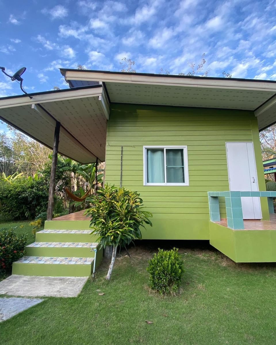 Suan Nai Kokut Resort Bed and Breakfast in Trat Changwat
