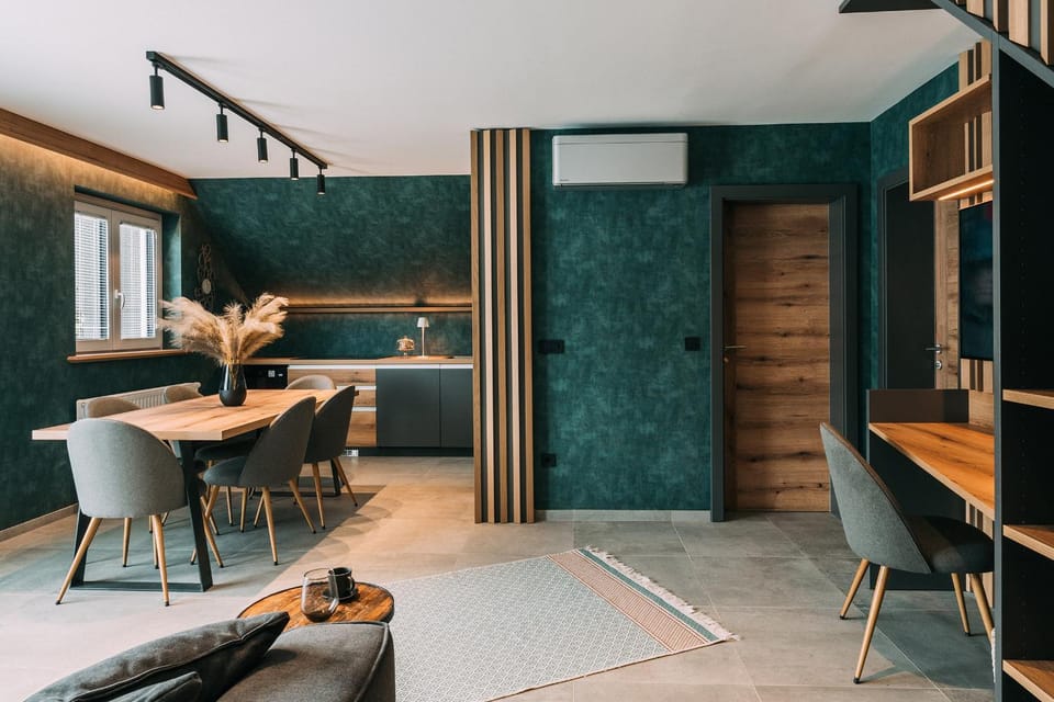 Kitchen or kitchenette, Living room