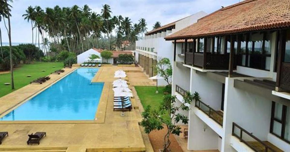 Day, Swimming pool