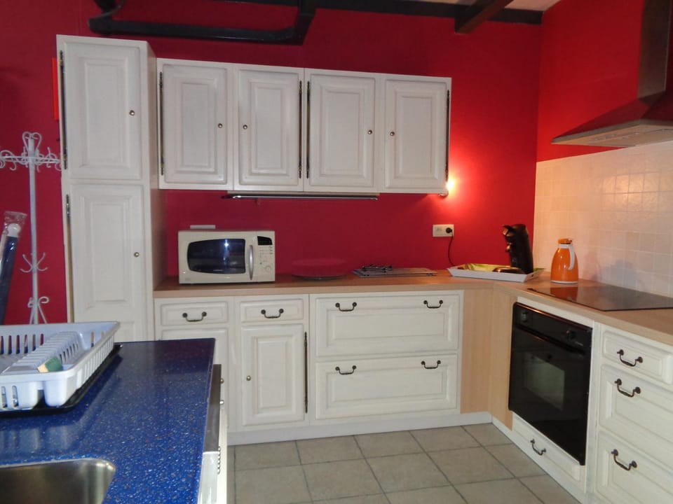 dishwasher, oven, stove, toaster