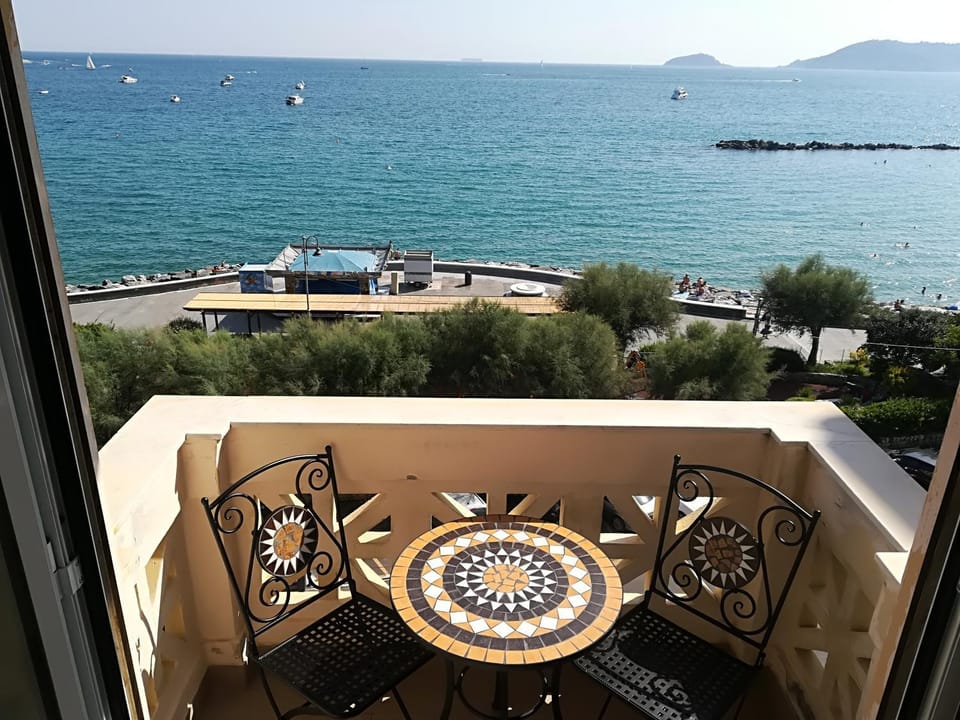 Balcony/Terrace, Sea view