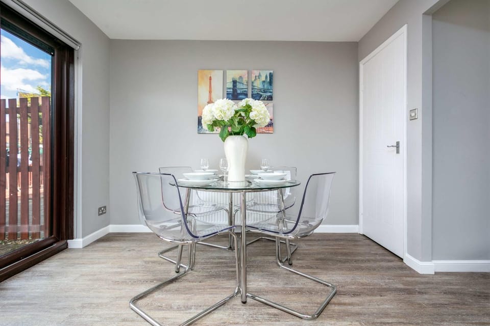 The Huntington - Donnini Apartments Apartment in Ayr