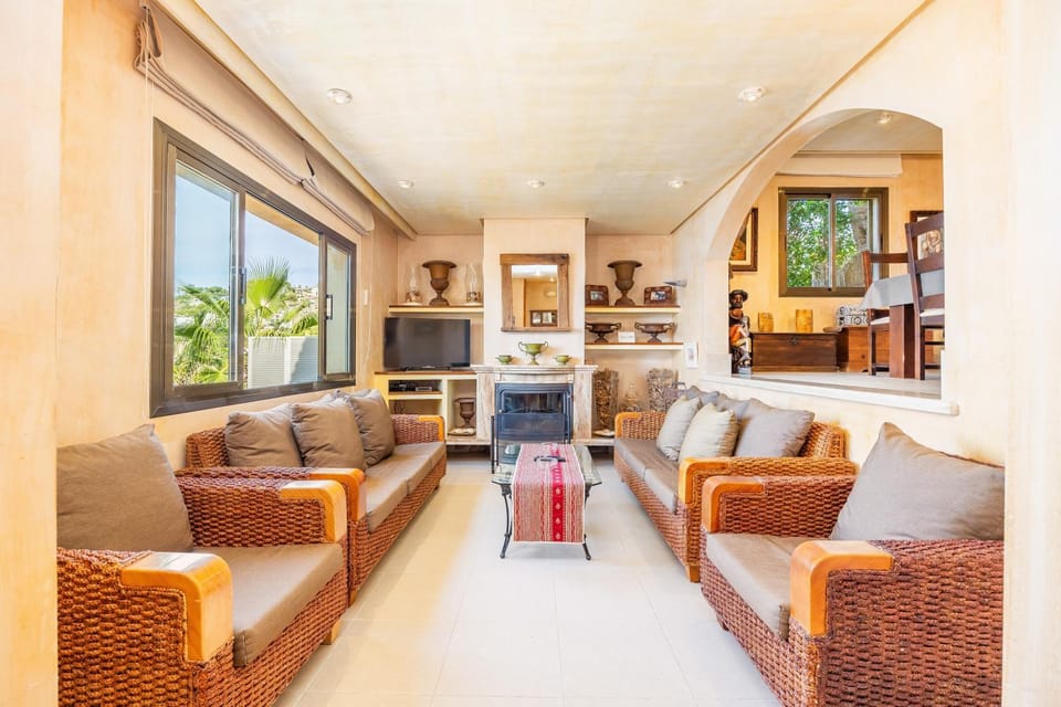 Property building, Living room