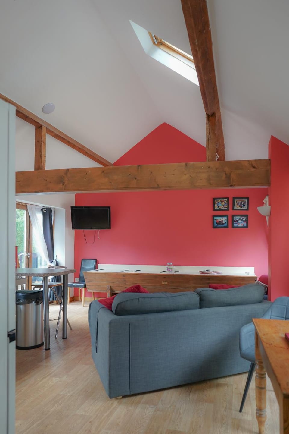 TV and multimedia, Lounge or bar, Seating area