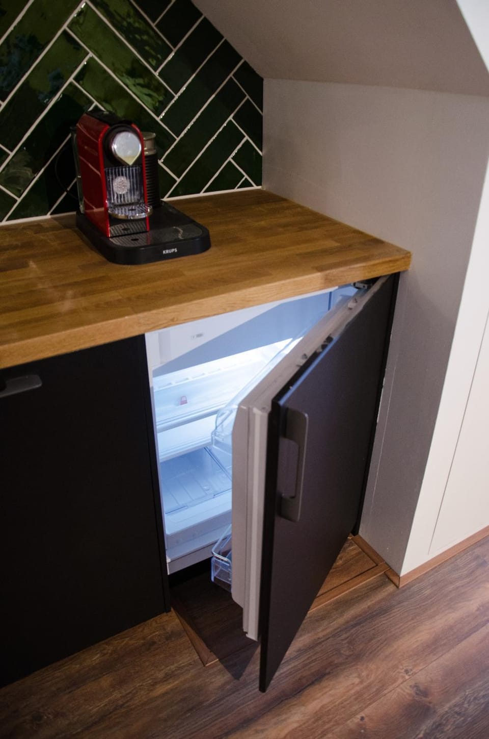 Coffee/tea facilities, Kitchen or kitchenette