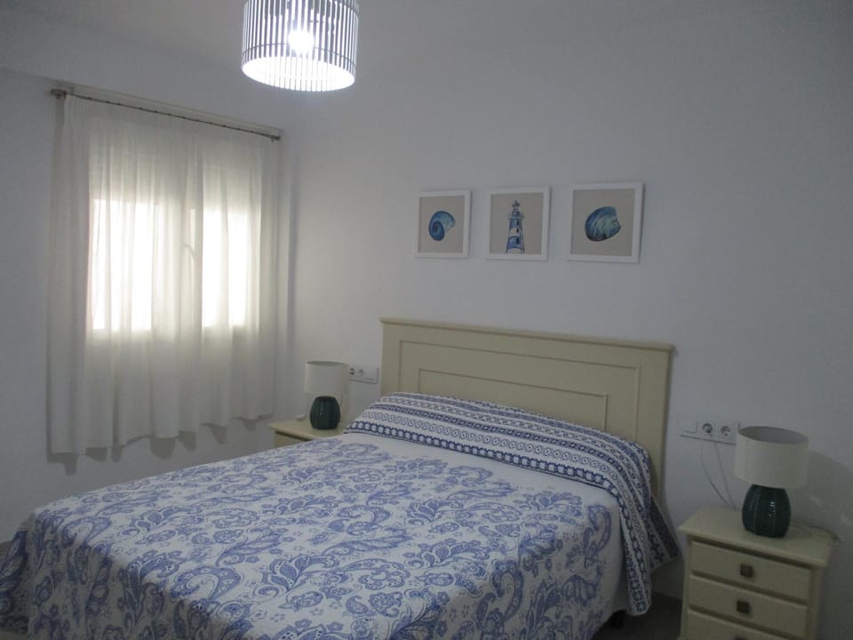 Apartamento recién reformado y climatizado en ubicación inmejorable. Apartment in Peniscola