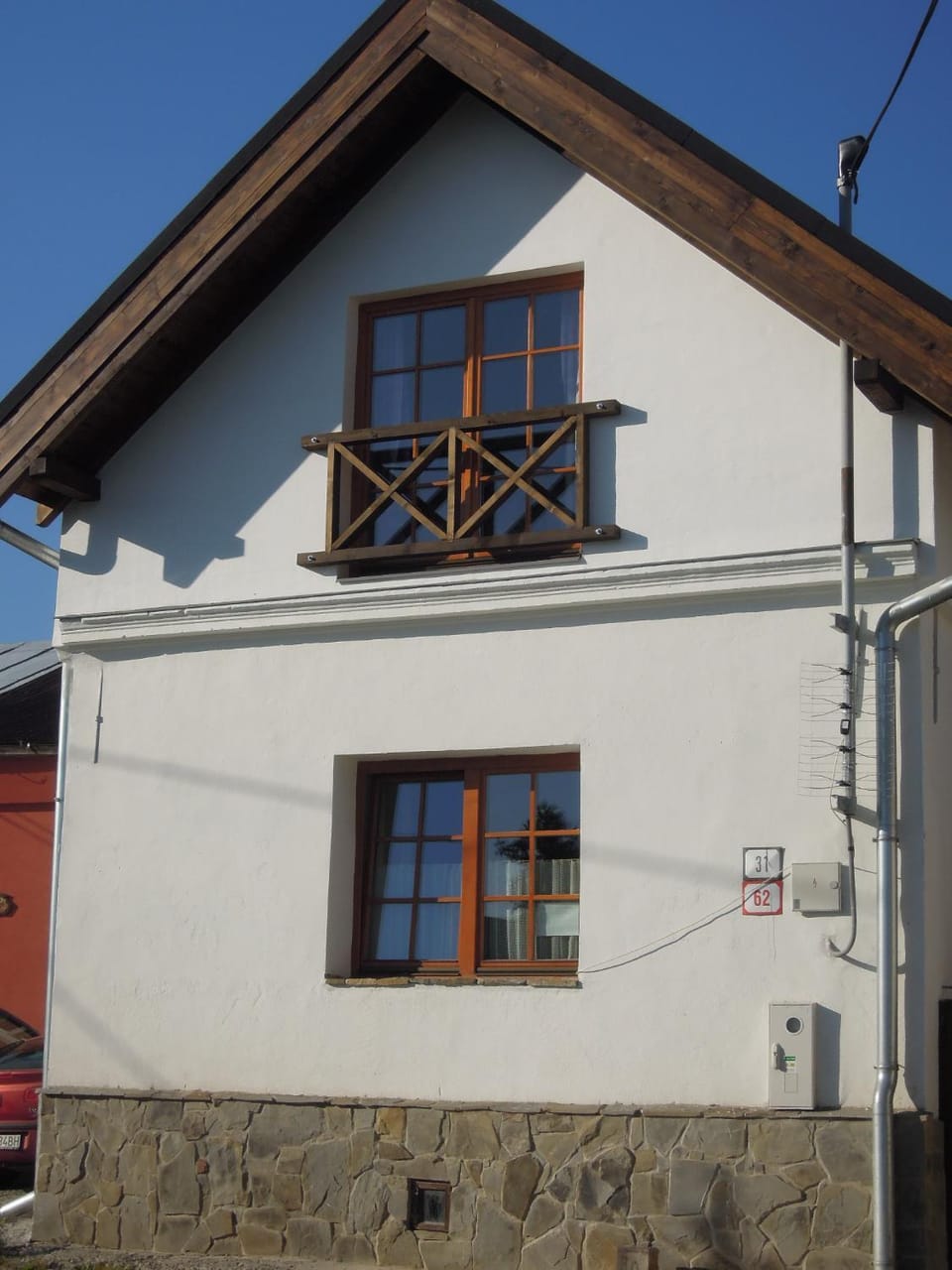 Facade/entrance