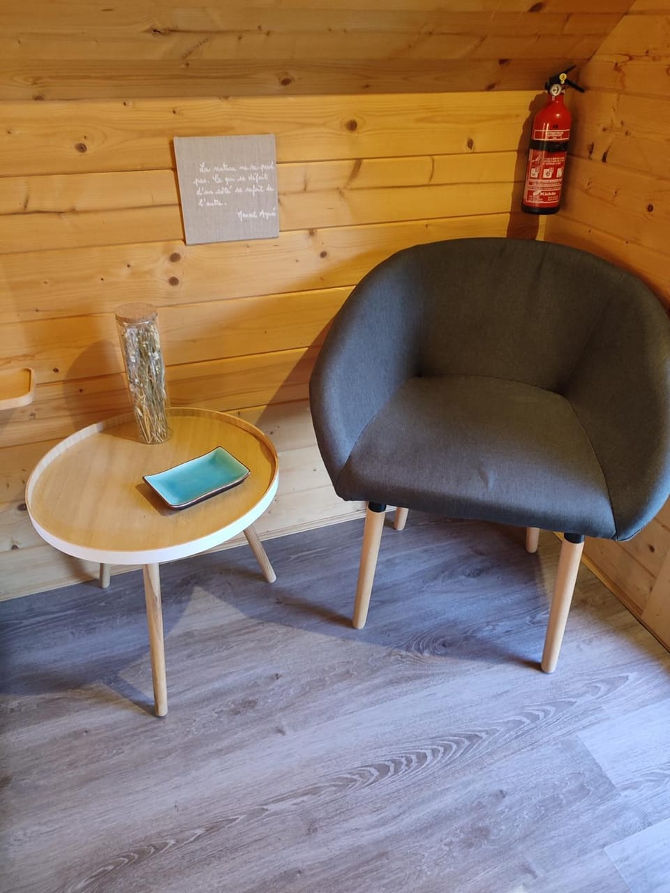 Seating area