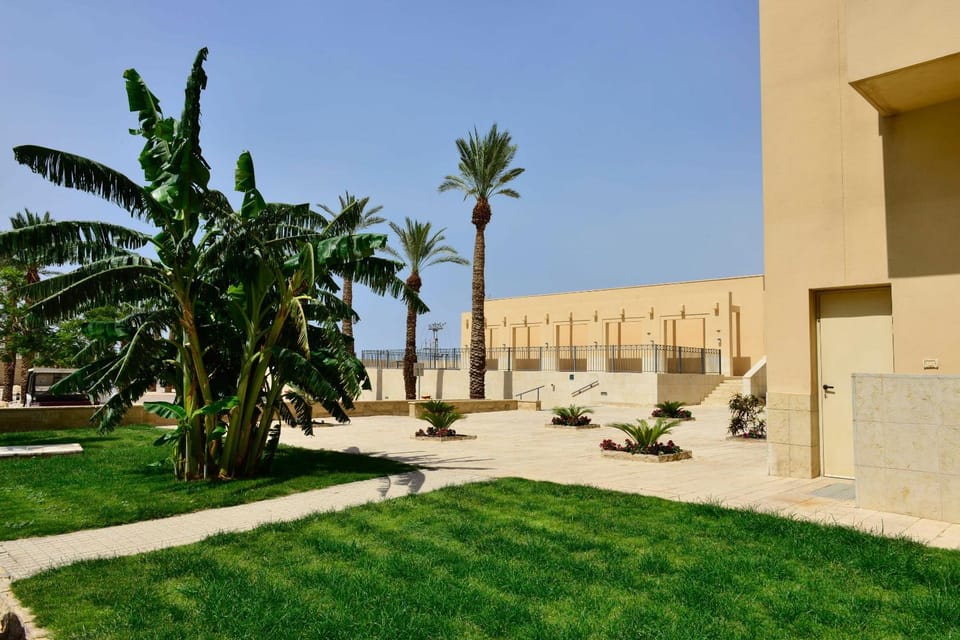 Property building, Garden