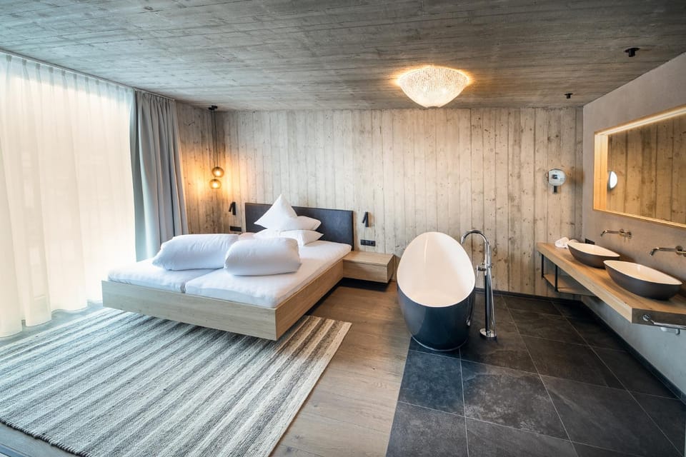 Bathroom, Spa and wellness centre/facilities, Photo of the whole room, Bedroom