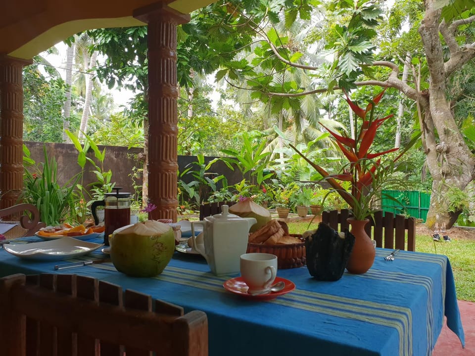Garden, Balcony/Terrace, Continental breakfast