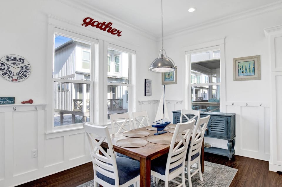 Blue Paradise House in West Beach