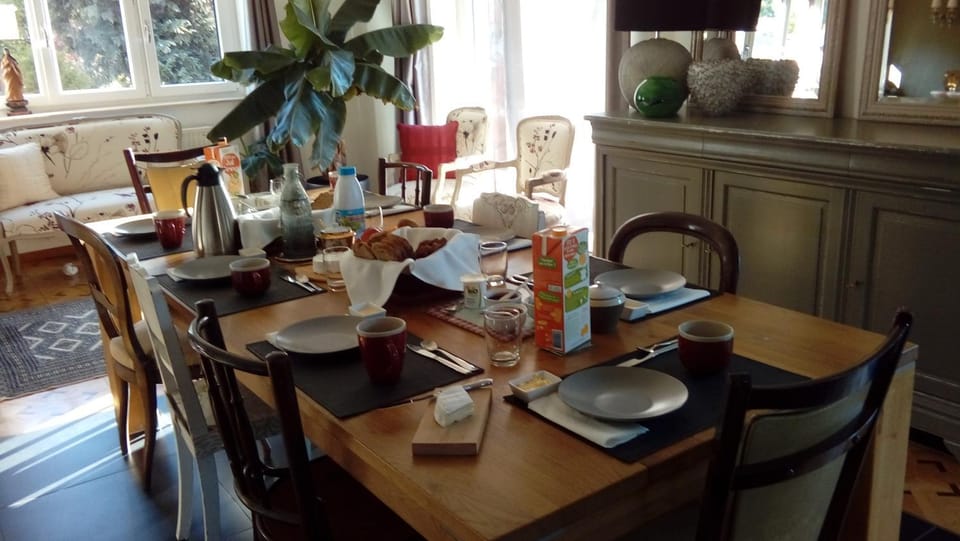 Continental breakfast