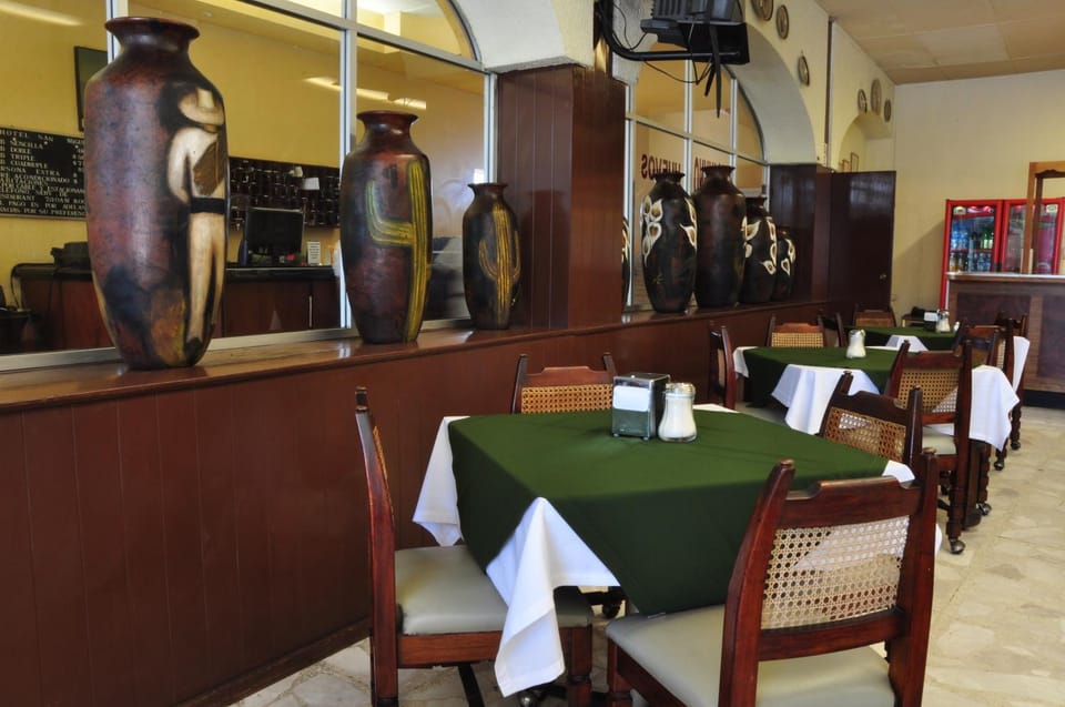 Restaurant/places to eat