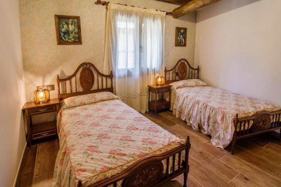Borda Fuertes Apartment in Aragon