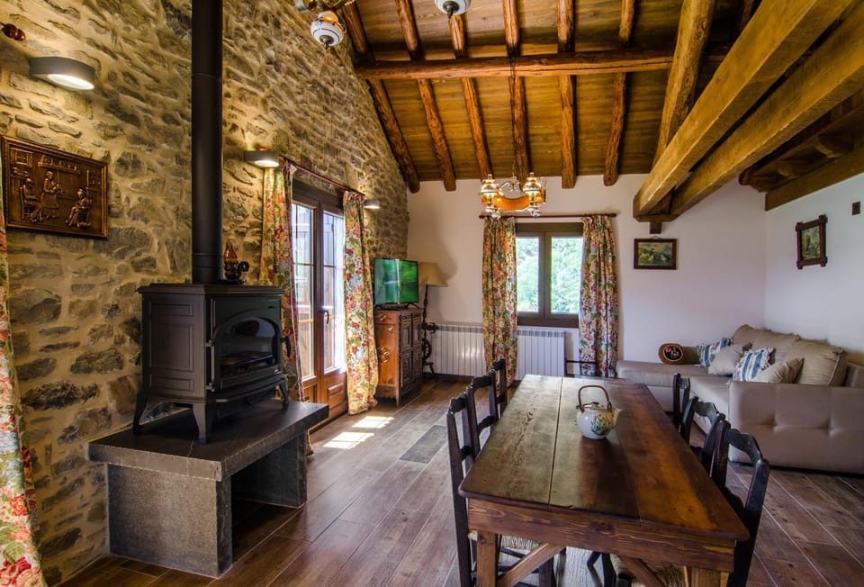 Borda Fuertes Apartment in Aragon