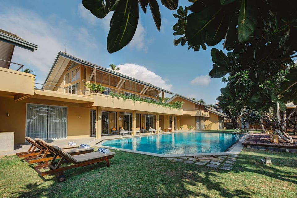 Property building, Swimming pool