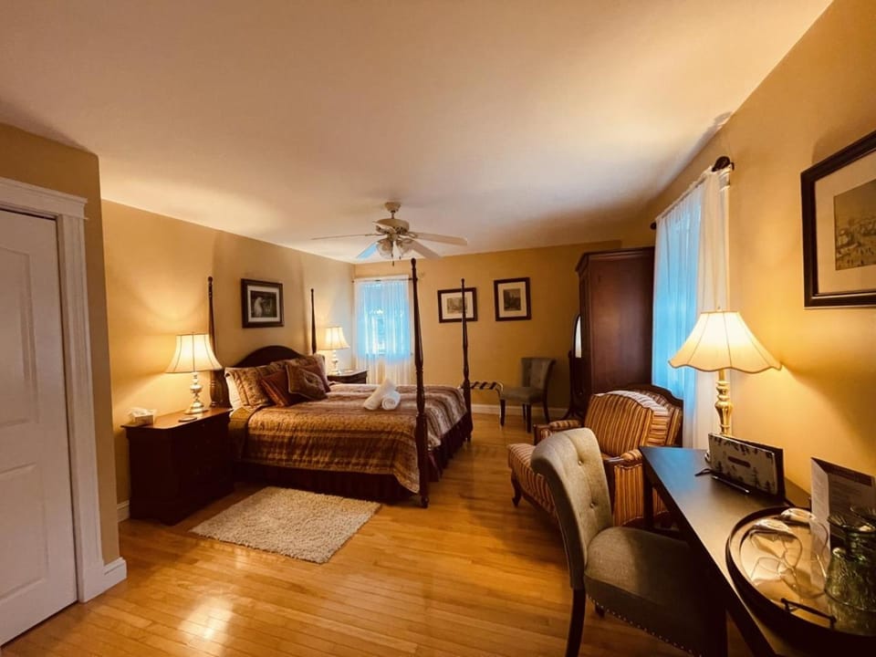 Photo of the whole room