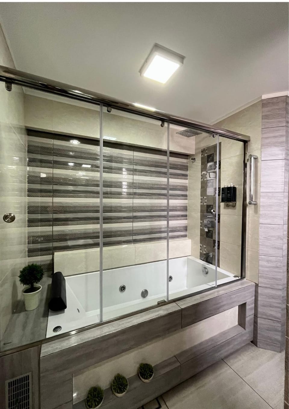 Bathroom, Bath