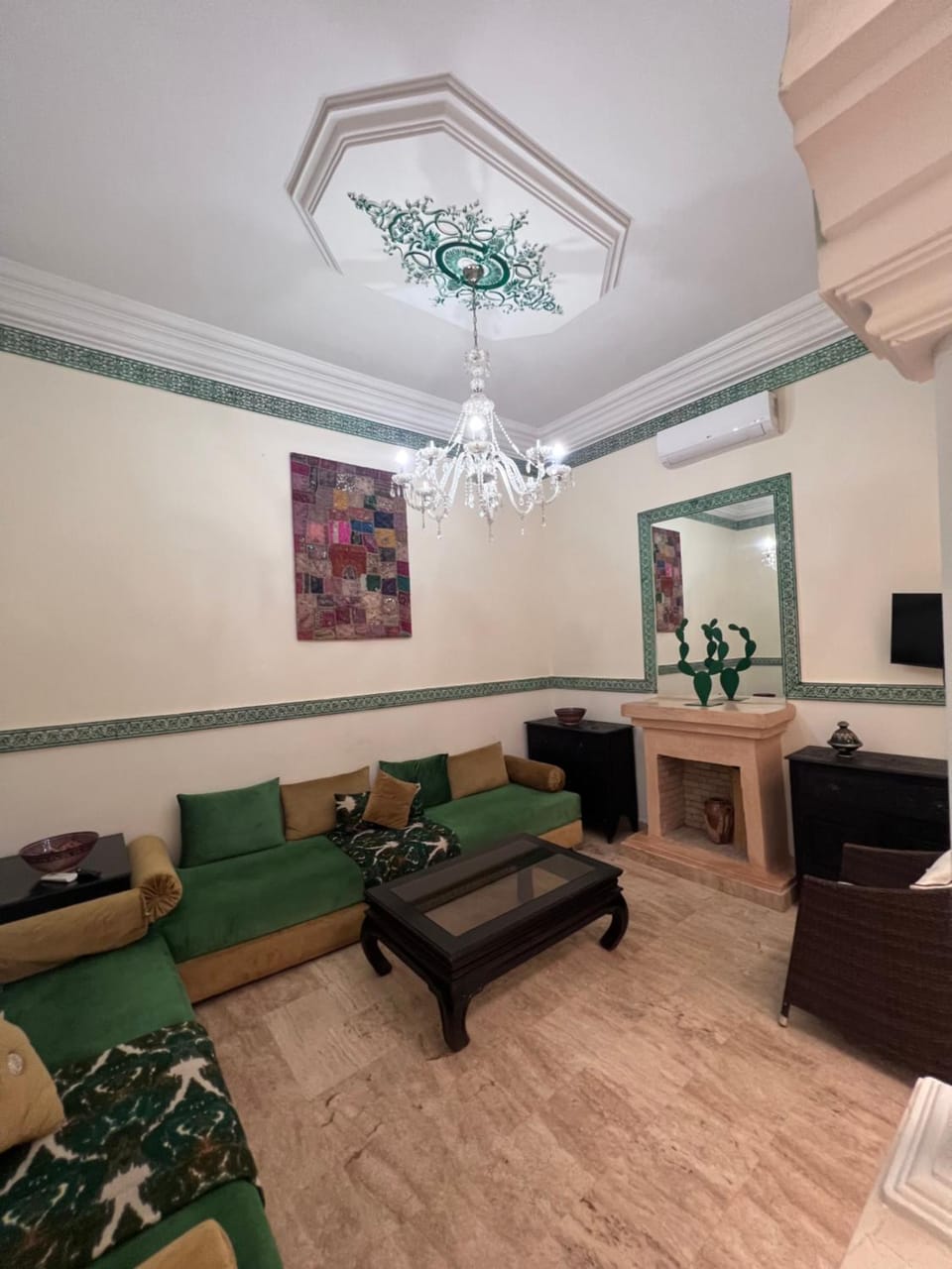 Dar Tariq 3 suites avec pisicine House in Marrakesh