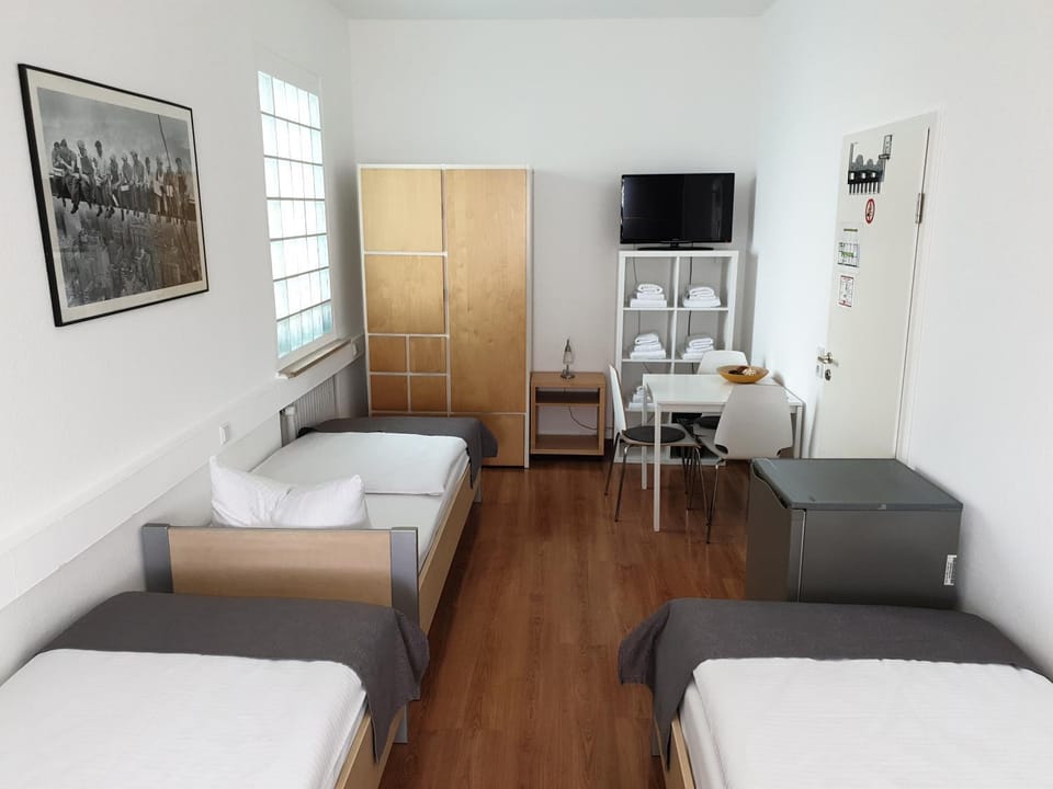 TV and multimedia, Seating area