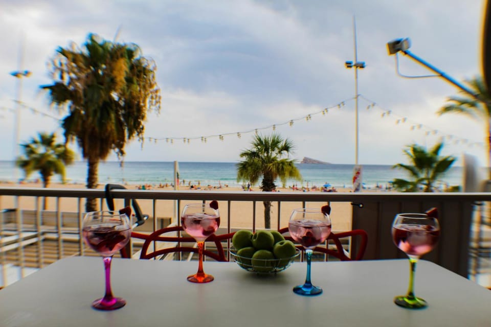 Balcony/Terrace, Sea view, Drinks, Alcoholic drinks