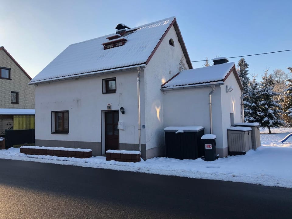 Property building, Winter