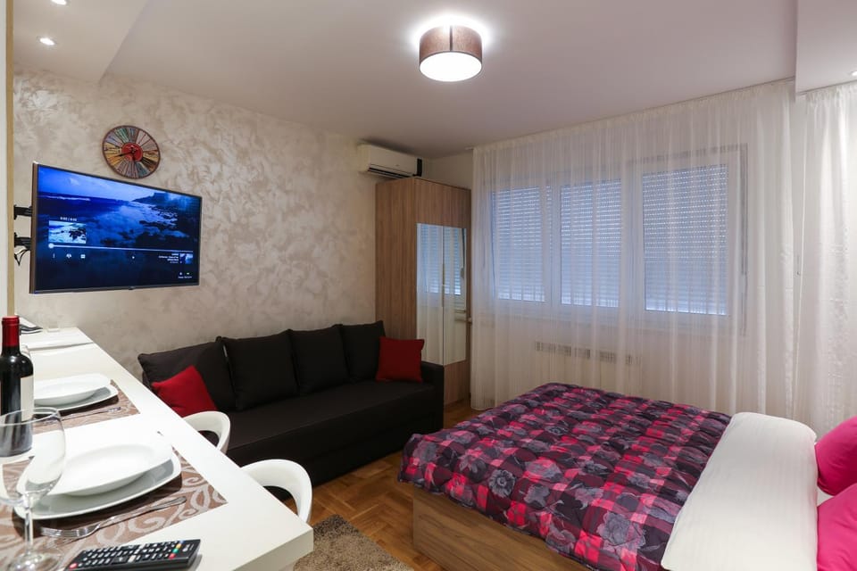 Apartment Promenada 30 Apartment in Novi Sad